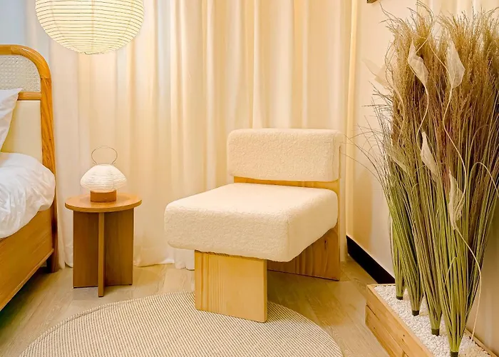 Apartment 이태원,해방촌,6인실,홍대15분,강남20분,경리단길,서울타워,명동15분,공항버스 Seoul