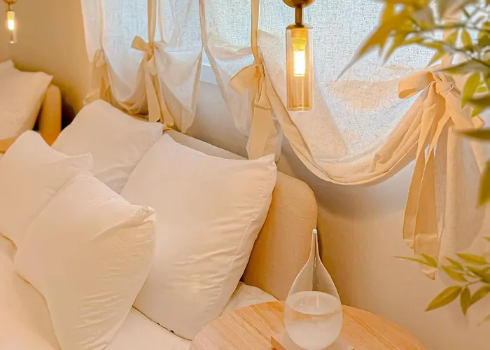Apartment 이태원,해방촌,6인실,홍대15분,강남20분,경리단길,서울타워,명동15분,공항버스 Seoul
